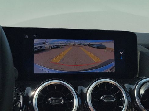 Certified 2026 Mercedes-Benz GLA 250 image 33