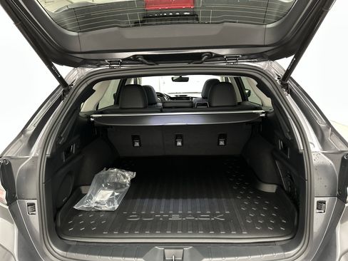 Certified 2025 Subaru Outback Limited image 14
