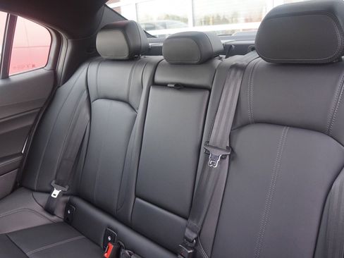 New 2024 Alfa Romeo Giulia Sprint image 27