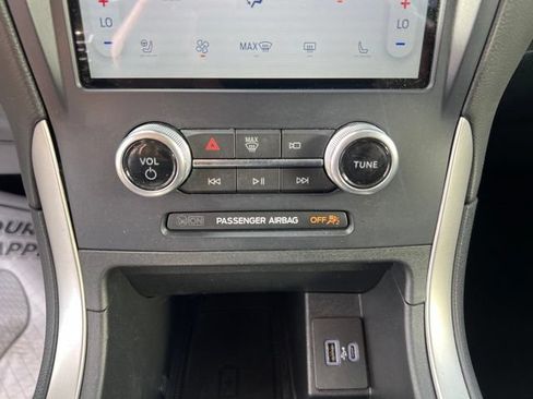 Used 2024 Ford Edge SEL w/ Convenience Package AWD/4WD image 31