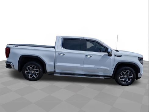 Used 2023 GMC Sierra 1500 SLT w/ SLT Premium Plus Package image 3