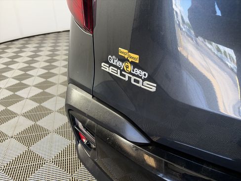 Certified 2025 Kia Seltos S AWD/4WD image 15