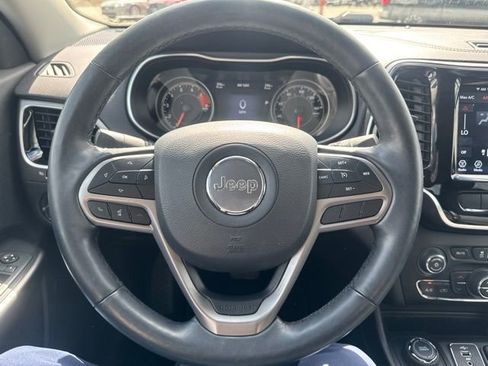 Used 2019 Jeep Cherokee Limited w/ Trailer Tow Group AWD/4WD image 6