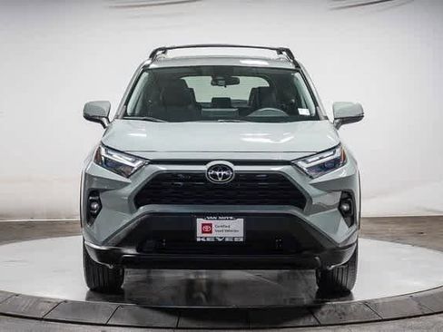Certified 2022 Toyota RAV4 XLE Premium image 7