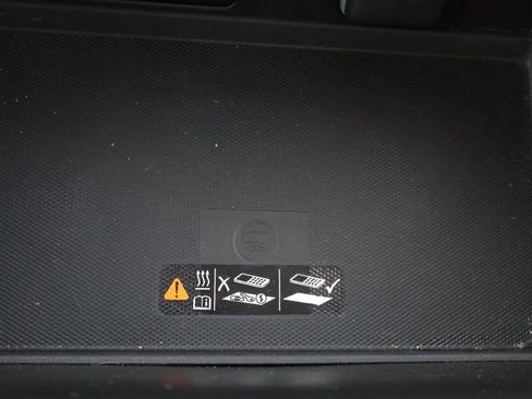 Certified 2024 Chevrolet Suburban Z71 w/ Off-Road Capability Package image 26