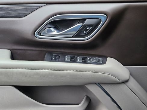 Certified 2021 GMC Yukon SLT w/ SLT Luxury Package image 28