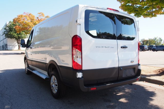Certified 2025 Ford Transit 250 Low Roof w/ Exterior Upgrade Package RWD image 5