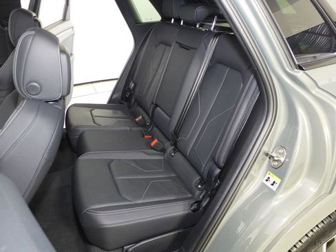 Used 2025 Audi Q3 2.0T Premium w/ Convenience Package image 13