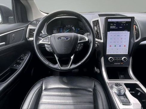 Certified 2023 Ford Edge SEL w/ Convenience Package AWD/4WD image 5
