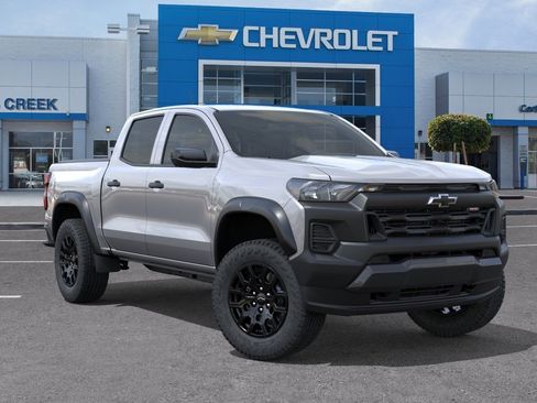 New 2026 Chevrolet Colorado Trail Boss AWD/4WD image 2