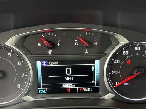 Used 2018 GMC Acadia SLT FWD image 27