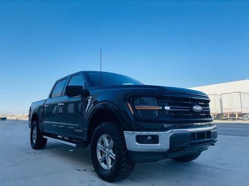 Used 2024 Ford F150 XLT w/ Mobile Office Package image 9