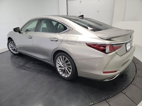 Used 2020 Lexus ES 350 w/ Luxury Package FWD image 6