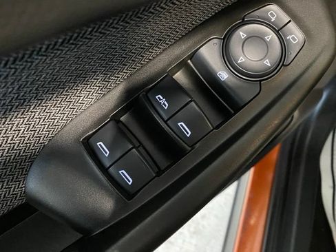 Used 2022 Chevrolet TrailBlazer LT w/ Sun and Liftgate Package AWD/4WD image 13
