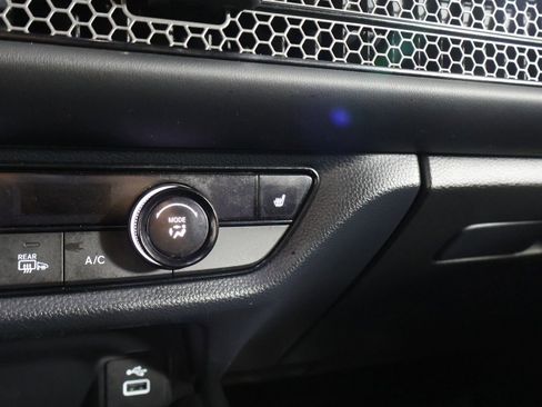 Used 2023 Honda HR-V Sport image 47