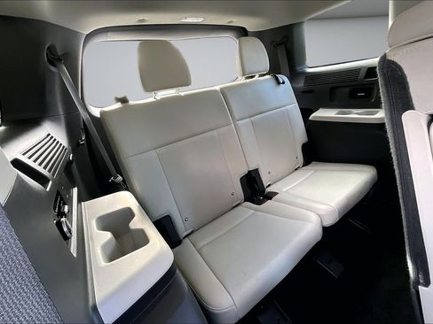 Used 2025 Hyundai Santa Fe SEL image 23