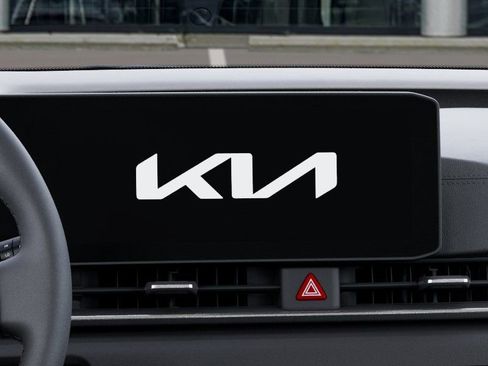 New 2026 Kia Carnival EX image 21