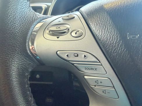 Used 2015 Nissan Murano Platinum FWD image 12