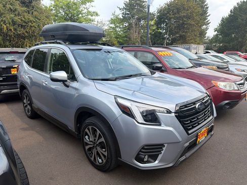 Used 2024 Subaru Forester Limited AWD/4WD image 2