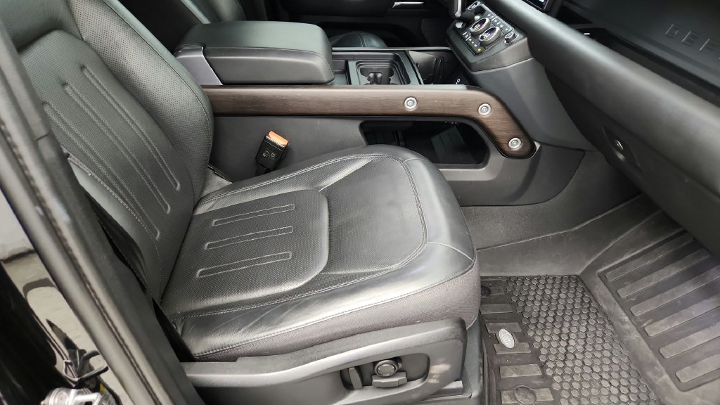 Used 2020 Land Rover Defender 110 X AWD/4WD image 44