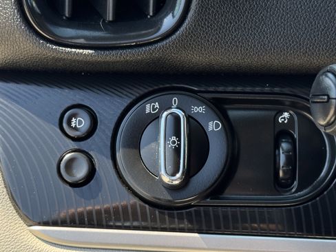 Used 2024 MINI Cooper Countryman S w/ Premium Package image 25