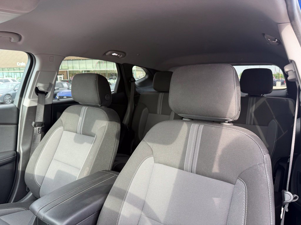 Used 2025 Chevrolet Blazer LT AWD/4WD image 22