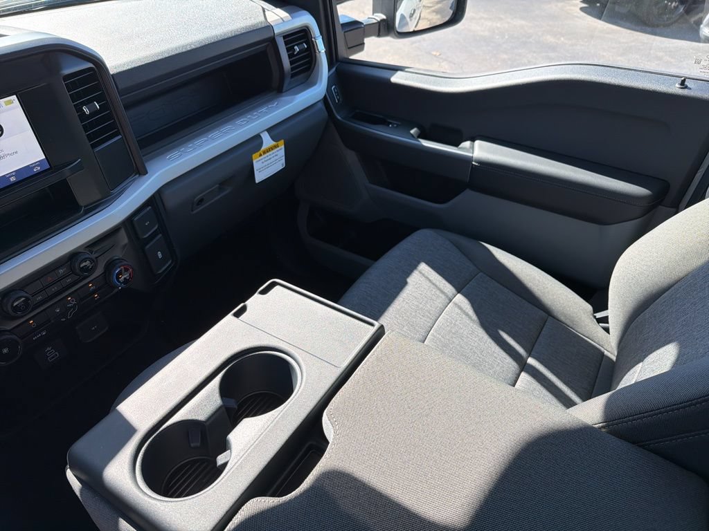 New 2026 Ford F250 XL w/ STX Appearance Package AWD/4WD image 19