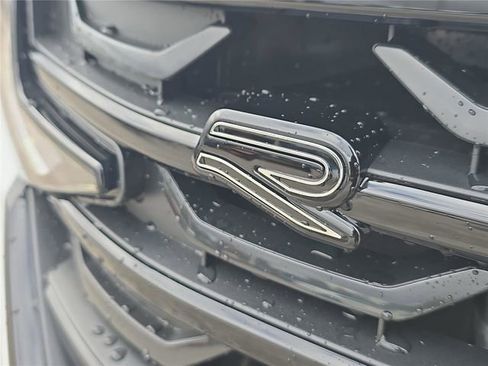 New 2026 Volkswagen Atlas Cross Sport SEL R-Line image 3