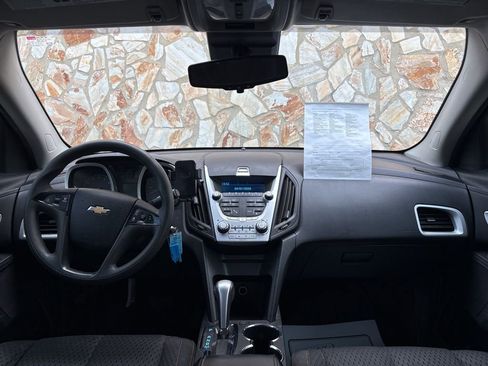 Used 2014 Chevrolet Equinox LS image 17
