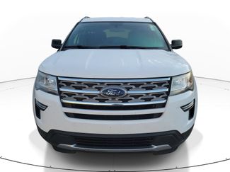 Used 2018 Ford Explorer XLT video 2