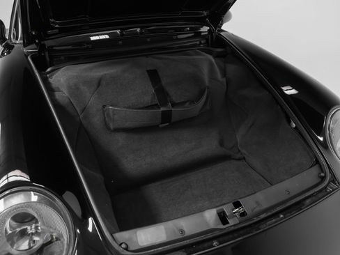 Used 1997 Porsche 911 Carrera 4S AWD/4WD image 17