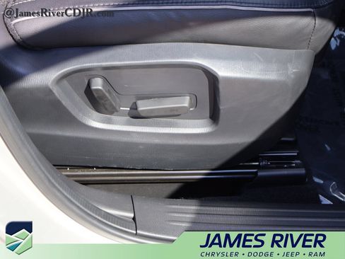 Used 2025 MAZDA CX-5 AWD 2.5 S w/ Preferred Package image 10