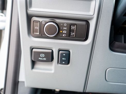 New 2025 Ford F150 Lightning Flash AWD/4WD image 15