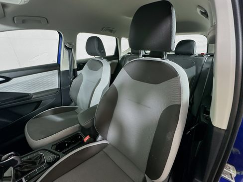Certified 2024 Volkswagen Taos S AWD/4WD image 3