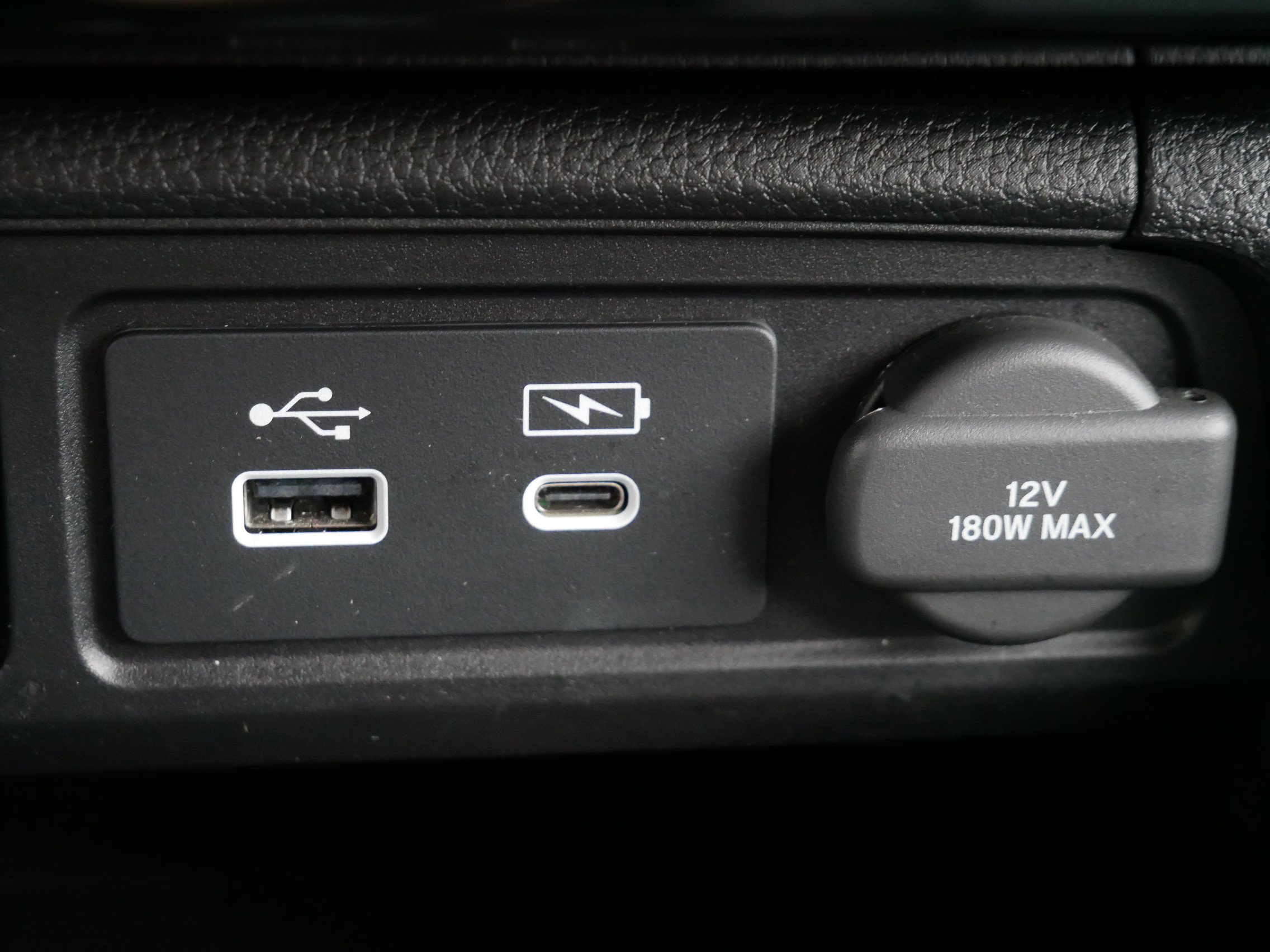 Used 2023 Honda Pilot Touring image 21