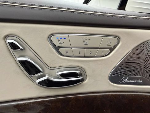 Used 2019 Mercedes-Benz S 560 4MATIC Sedan image 17