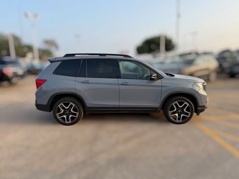 Used 2022 Honda Passport Elite image 9