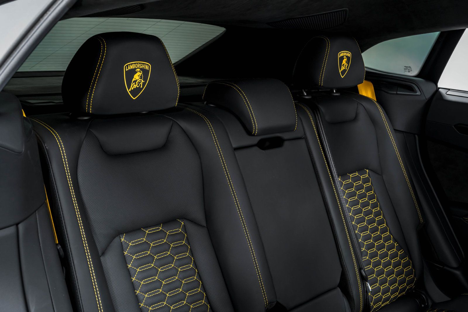 Used 2024 Lamborghini Urus S AWD/4WD image 33