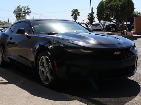 Used 2022 Chevrolet Camaro LT RWD image 14