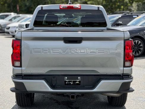 Used 2024 Chevrolet Colorado LT AWD/4WD image 4