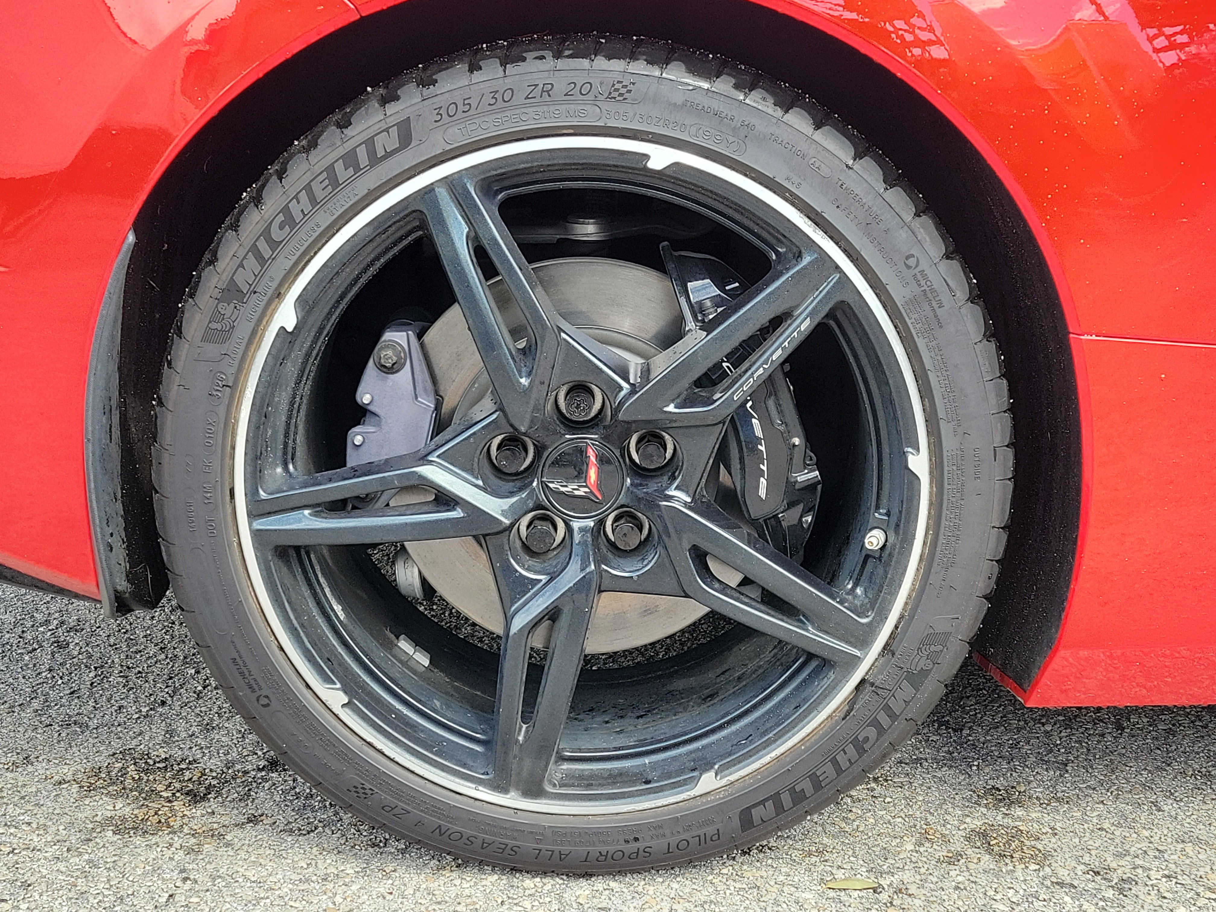 Used 2021 Chevrolet Corvette Stingray Preferred Cpe w/ Engine Appearance Package RWD image 2