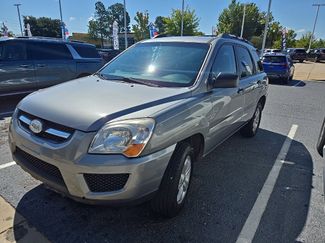 Used 2010 Kia Sportage LX image 1