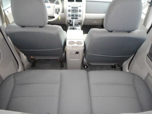 Used 2009 Ford Escape 4WD Hybrid image 25