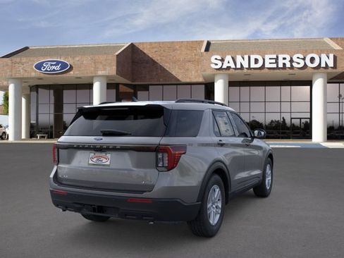 New 2026 Ford Explorer Active AWD/4WD image 8
