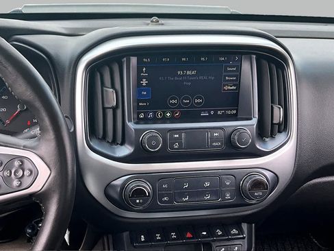 Used 2019 Chevrolet Colorado ZR2 AWD/4WD image 9