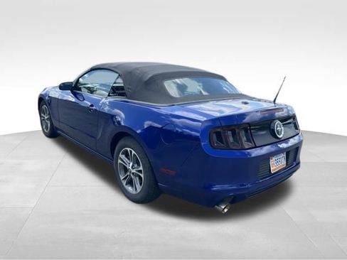 Used 2014 Ford Mustang Premium RWD image 7