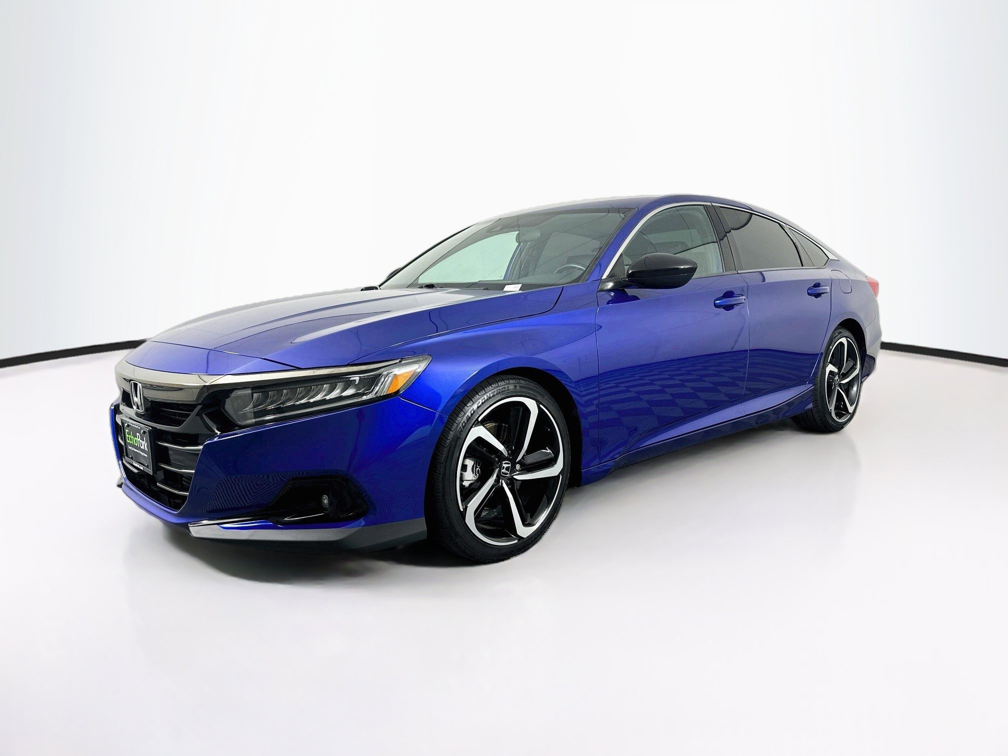 Used 2021 Honda Accord Sport image 3