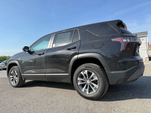 New 2026 Chevrolet Equinox LT AWD/4WD image 5