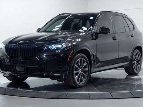 Certified 2024 BMW X5 xDrive40i w/ M Sport Package AWD/4WD image 6