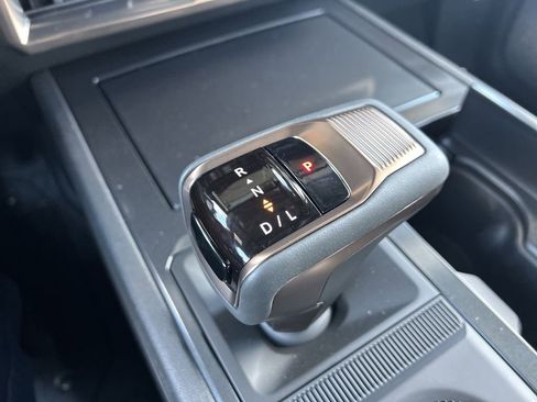 New 2025 GMC Hummer EV 2X image 17